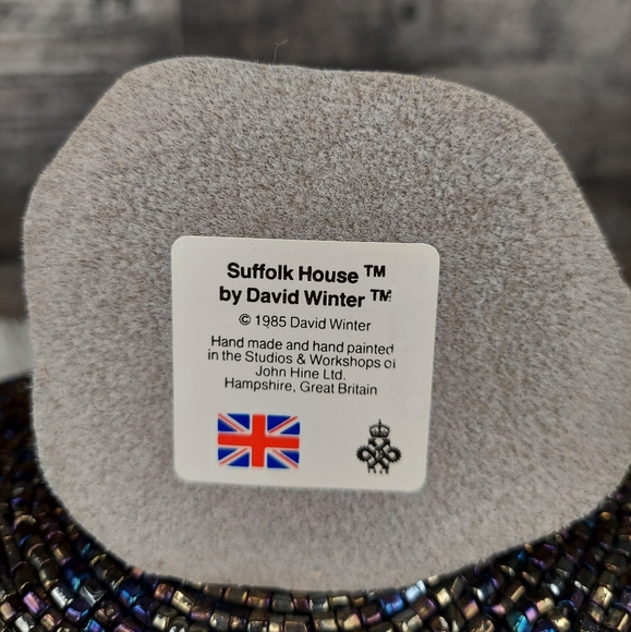 Suffolk House by David Winter - Picture 10 of 12